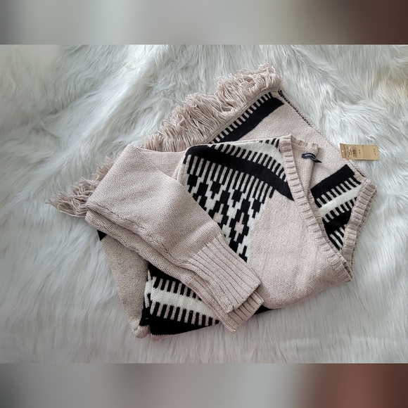 AMERICAN EAGLE Fringe-Trim Cardigan Sweater Size XS - Picture 6 of 9